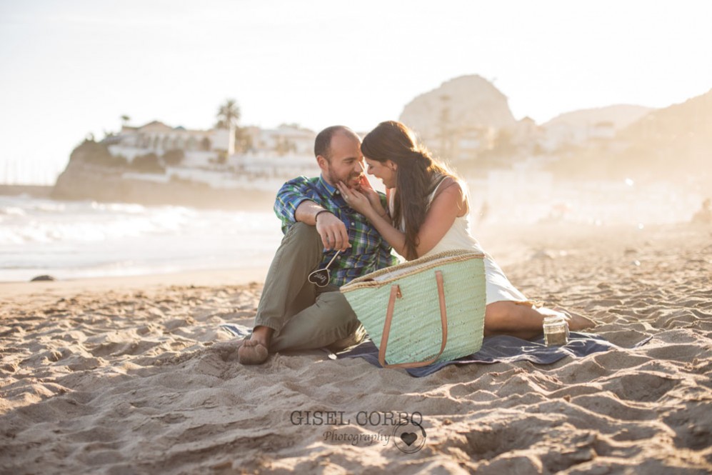 sesion-fotos-preboda-playa-sitges