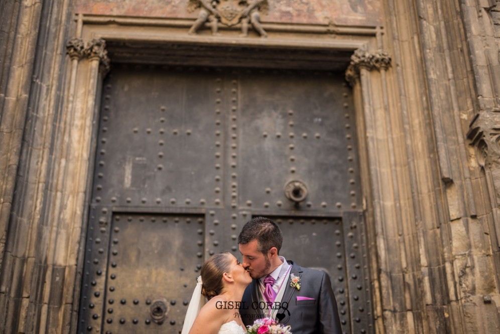 basilica santa maria del mar beso novios