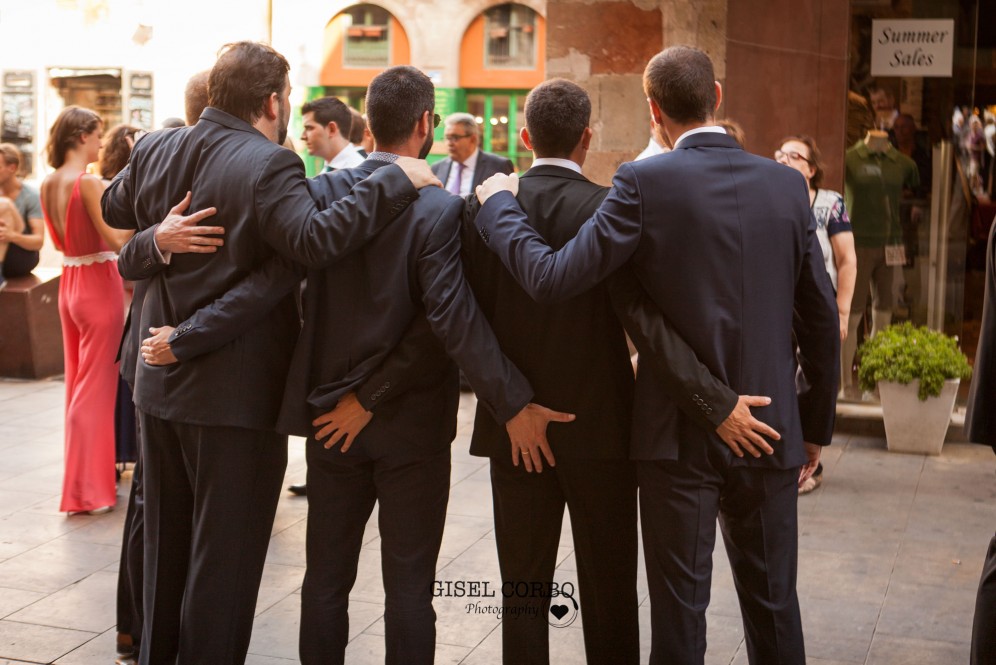 boda barcelona foto amigos divertida diferente