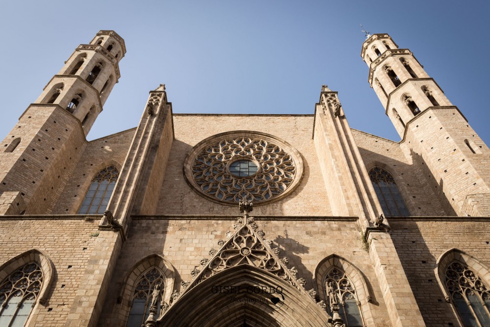 detalles boda barcelona fachada basilica