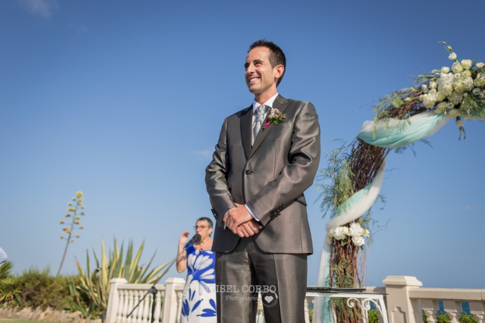 21 novio ve a novia por primera vez en el altar