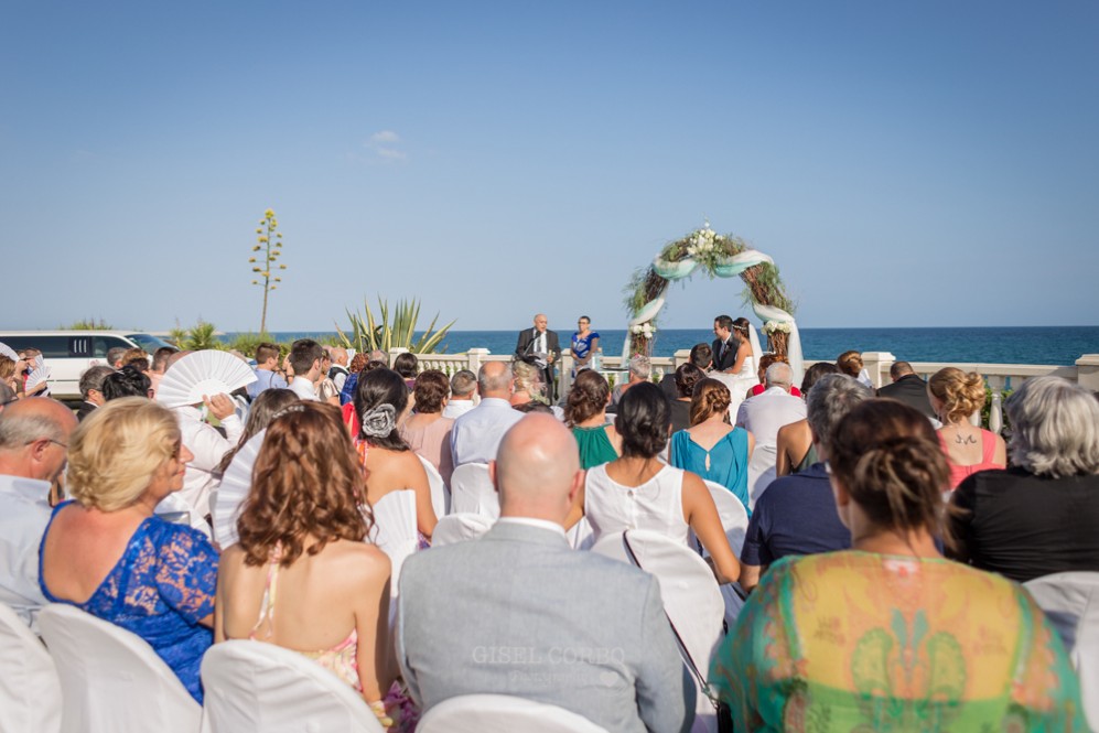 27 boda junto al mar dia de sol